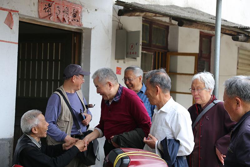 地质二队社区居委会交通新闻更新