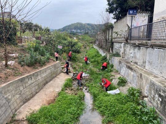 福圣社区新领导团队引领社区发展新篇章